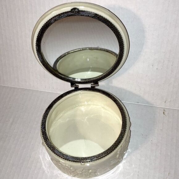 DRAGONFLIES Trinket Jewelry Box 3D Flowers Hinged Mirror Iridescent 5 x 2.5 inch - Picture 7 of 12